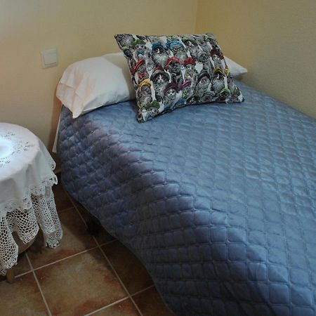 Viviendas De Uso Turistico Dulcinea Las Ventas con Pena Aguilera Room photo
